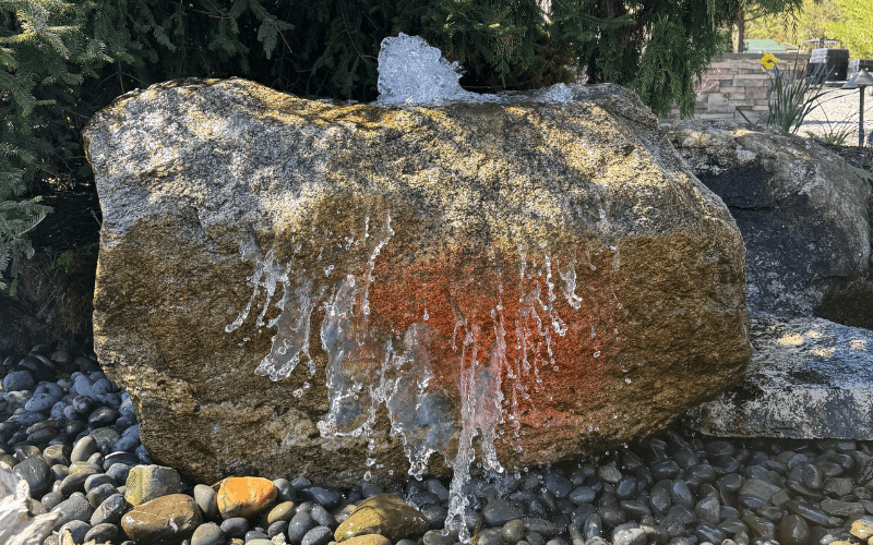 LARGE BUBBLING BOULDER-image