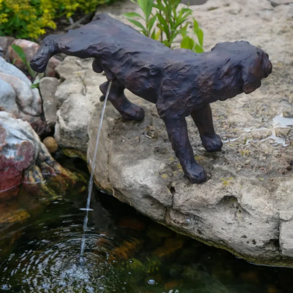 resin naughty dog spitter fountain (1)